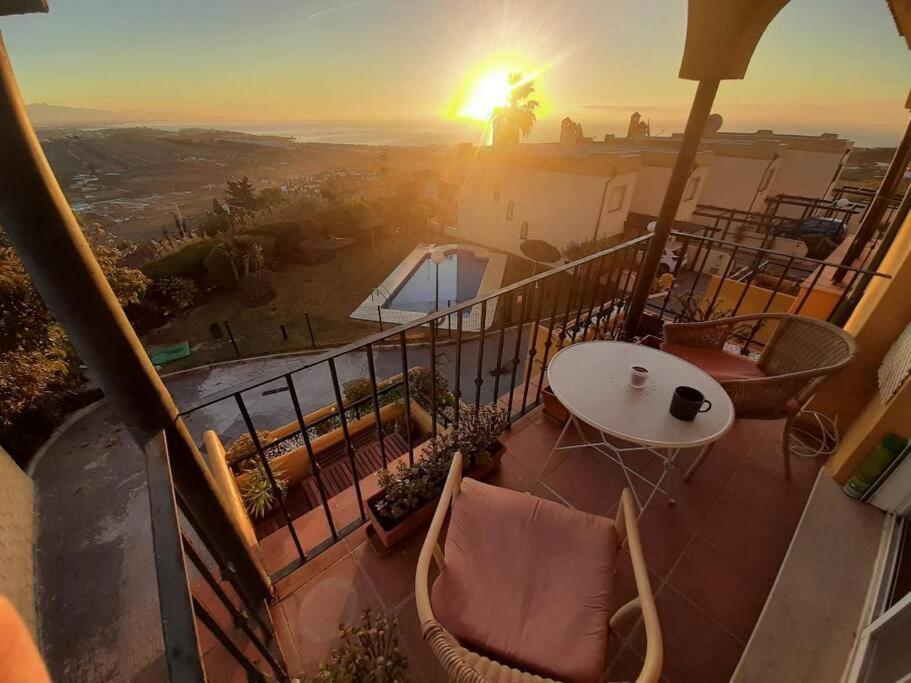 3 Bedroom Home With Amazing Views & Outdoor Spaces Manilva Εξωτερικό φωτογραφία