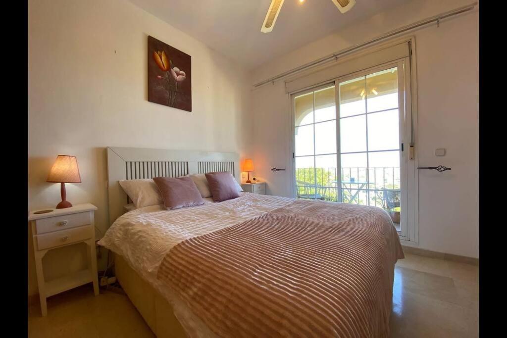 3 Bedroom Home With Amazing Views & Outdoor Spaces Manilva Εξωτερικό φωτογραφία
