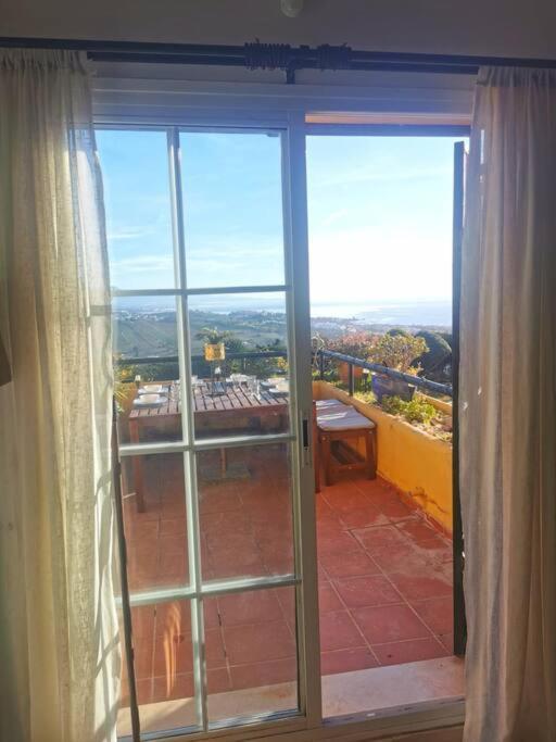 3 Bedroom Home With Amazing Views & Outdoor Spaces Manilva Εξωτερικό φωτογραφία